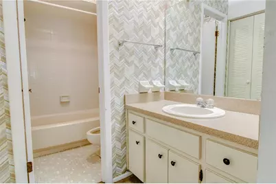 3293 Westridge Boulevard #203, Orlando, FL 32822 - Photo 6