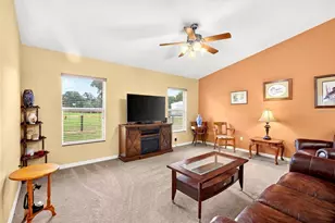 10081 SW 130th Ct, Dunnellon, FL 34432 - Photo 16