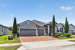 5352 Costa Del Sol Dr, Saint Cloud, FL 34771 - Photo 1