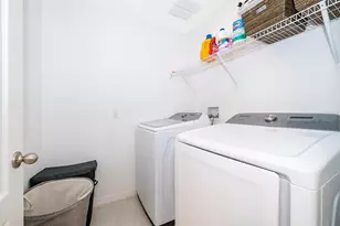 664 Benoi Dr, Davenport, FL 33896 - Photo 12