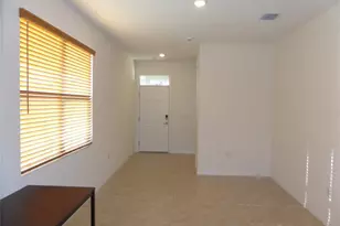 8051 Penrose Pl, Wildwood, FL 34785 - Photo 6