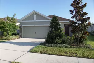 8051 Penrose Pl, Wildwood, FL 34785 - Photo 1