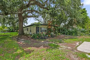 809 22nd St, Orlando, FL 32805 - Photo 2