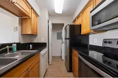 241 Afton Square #103, Altamonte Springs, FL 32714 - Photo 4