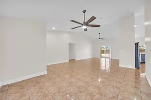 2910 Lotus Ct, Kissimmee, FL 34747 - Photo 4