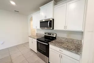 1518 Mineral Loop Dr NW, Palm Bay, FL 32907 - Photo 4