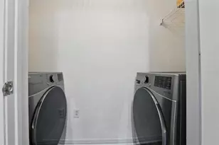 911 N Orange Ave, Orlando, FL 32801 - Photo 20