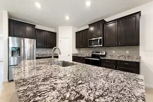12544 Shining Willow St, Riverview, FL 33579 - Photo 18