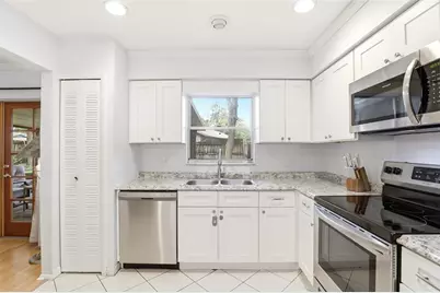 7806 Compass Drive, Orlando, FL 32810 - Photo 12