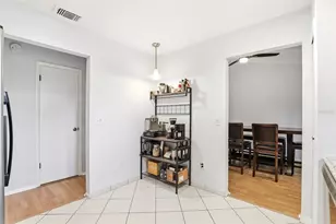 7806 Compass Dr, Orlando, FL 32810 - Photo 14