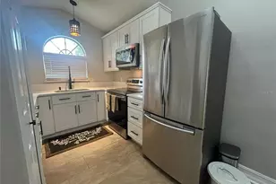 6738 Magnolia Pointe Cir, Orlando, FL 32810 - Photo 4