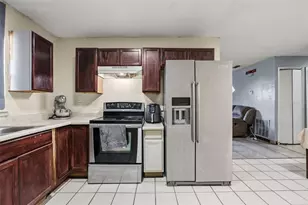 504 N Normandale Ave, Orlando, FL 32835 - Photo 8