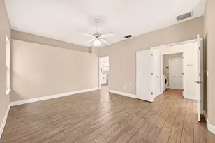 1020 Wellington Ct, Oviedo, FL 32765 - Photo 10