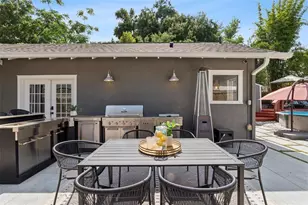 421 E Concord St, Orlando, FL 32803 - Photo 40