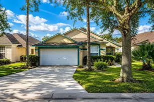 1516 Gulf Vue Dr, Haines City, FL 33844 - Photo 1