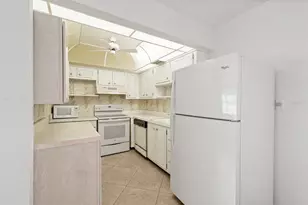 6500 Falcon Way, Cape Canaveral, FL 32920 - Photo 10