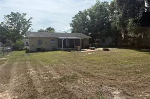 37 Pine St, Eustis, FL 32726 - Photo 14