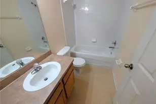 1993 Fiesta Ridge Ct, Tampa, FL 33604 - Photo 16