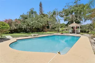 4334 N Landmark Dr, Orlando, FL 32817 - Photo 2