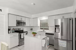 1943 Dupont Ct, Deltona, FL 32725 - Photo 4