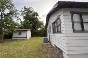 1044 W 11th St, Lakeland, FL 33805 - Photo 4