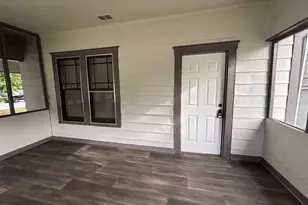 1044 W 11th St, Lakeland, FL 33805 - Photo 6