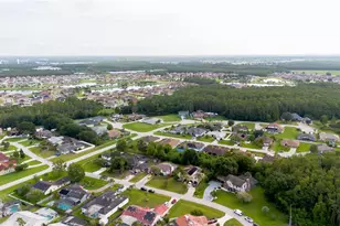 2540 Albany Dr, Kissimmee, FL 34758 - Photo 10