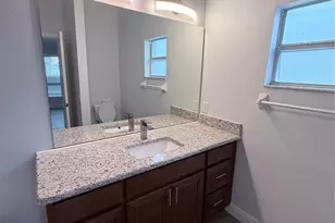 1302 Belvoir Dr, Davenport, FL 33837 - Photo 22