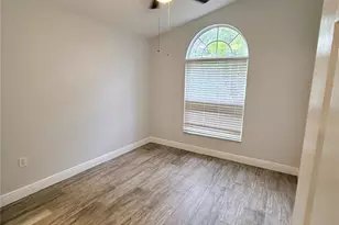 1302 Belvoir Dr, Davenport, FL 33837 - Photo 16