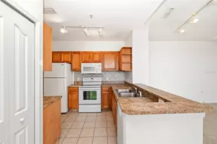 6169 Metrowest Blvd, Orlando, FL 32835 - Photo 12
