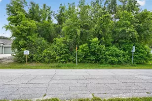 643 Elwood St, Deltona, FL 32725 - Photo 1