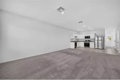 381 Grand Pine Lane, Saint Cloud, FL 34771 - Photo 10