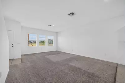 381 Grand Pine Lane, Saint Cloud, FL 34771 - Photo 6
