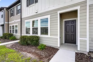 381 Grand Pne Ln, Saint Cloud, FL 34771 - Photo 4