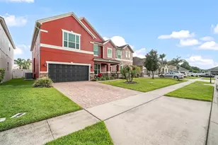 2711 Cypress Tree Trail, Saint Cloud, FL 34772 - Photo 2