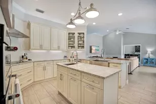 11407 Willow Gardens Dr, Windermere, FL 34786 - Photo 10