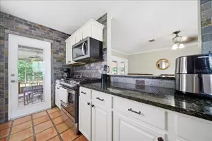 8095 Rose Ave, Orlando, FL 32810 - Photo 24