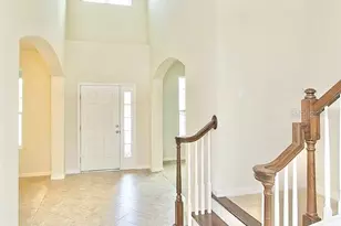 2103 Candlenut Cir, Apopka, FL 32712 - Photo 2