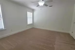 1837 Hollenbeck Dr, Orlando, FL 32806 - Photo 10