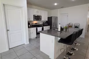 611 Grove St, Winter Haven, FL 33881 - Photo 4