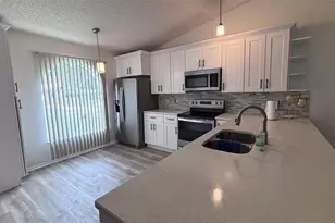 6518 Spring Land Ct, Orlando, FL 32818 - Photo 2