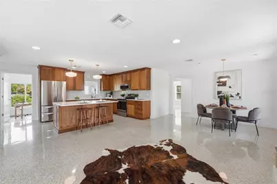 424 Lakeshore Boulevard, Kissimmee, FL 34741 - Photo 4