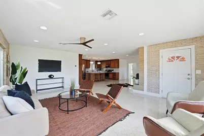 424 Lakeshore Boulevard, Kissimmee, FL 34741 - Photo 8