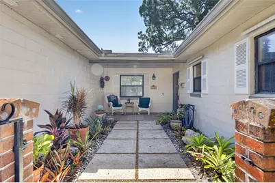 260 E Lauren Court, Merritt Island, FL 32952 - Photo 4