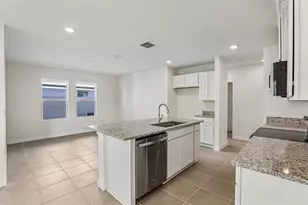 2720 Mdw Crst Dr, Saint Cloud, FL 34773 - Photo 4