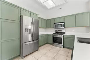 315 Suncrest Ct, Oviedo, FL 32765 - Photo 4