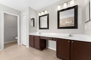 315 Suncrest Ct, Oviedo, FL 32765 - Photo 22