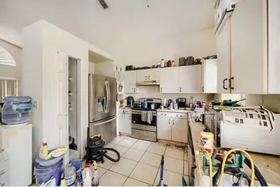 102 Carlisle Court, Kissimmee, FL 34758 - Photo 6