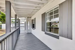 3620 E Tampa Cir, Tampa, FL 33629 - Photo 2