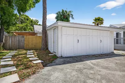 3620 E Tampa Circle, Tampa, FL 33629 - Photo 36